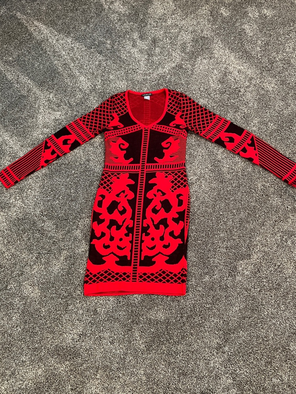 Venus Red and Black Long-Sleeve Patterned Bodycon Dress